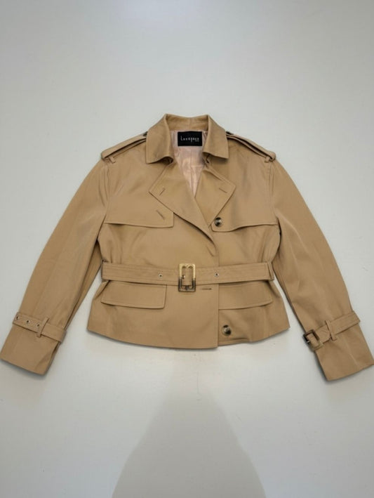 Jacket tipo Trench corta