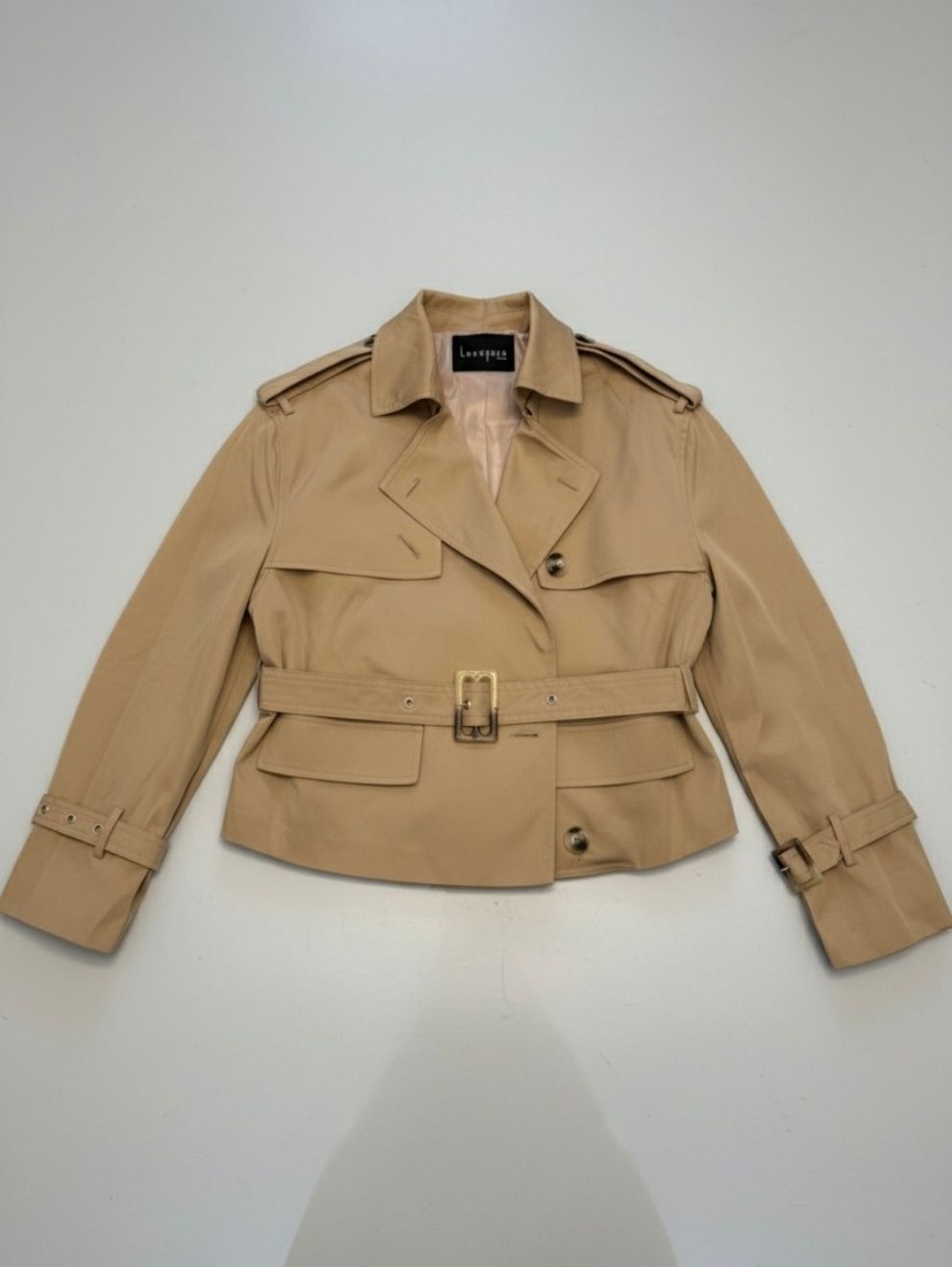Jacket tipo Trench corta