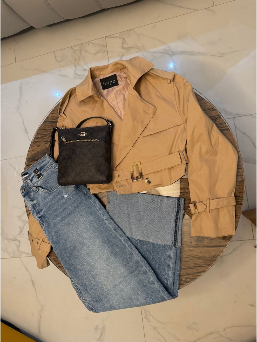 Jacket tipo Trench corta